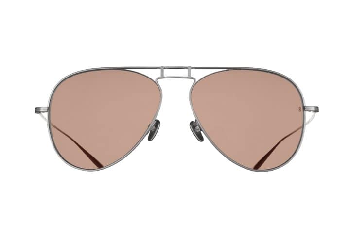 Lunettes de soleil aviateur Massada L'Age d'Or Palladium en titane finition Palladium photographiées de face chez The House of Eyewear, opticien créateur Paris 1er.